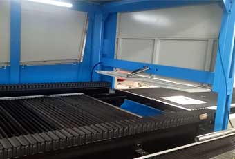 How Laser machine Pallet Changer works and helps to save time ?